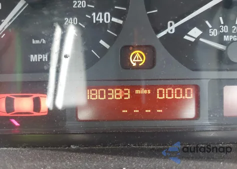 2003 BMW 325 Xi из США, поврежденный, VIN WBAEU33443PM58806